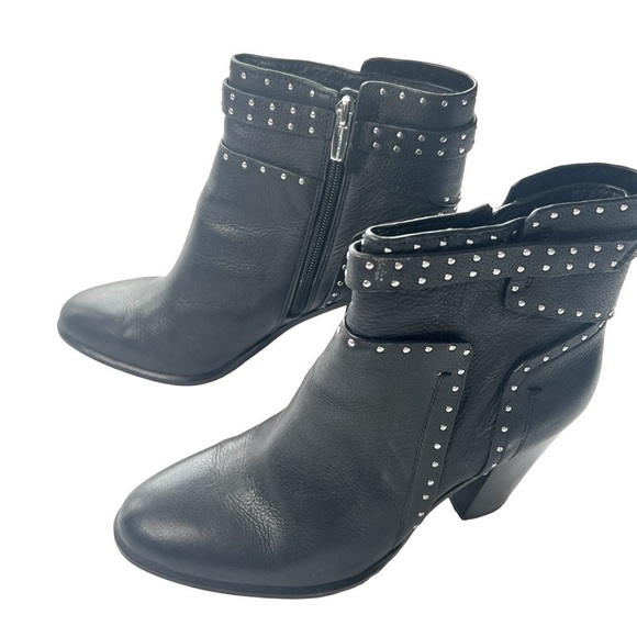 Vince Camuto Shoes - Vince Camuto Faythes Leather Silver Studded Ankle Boots in Black Size 8.5